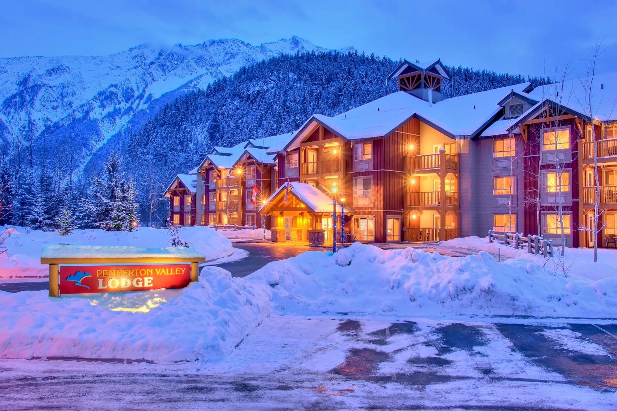 Pemberton Valley Lodge Eksteriør bilde