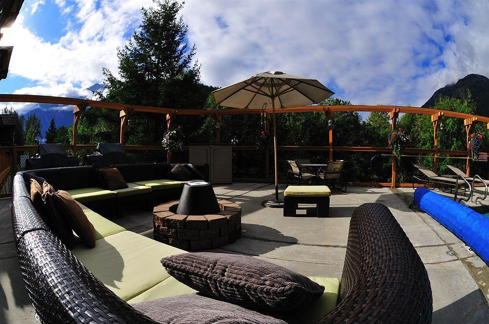 Pemberton Valley Lodge Eksteriør bilde