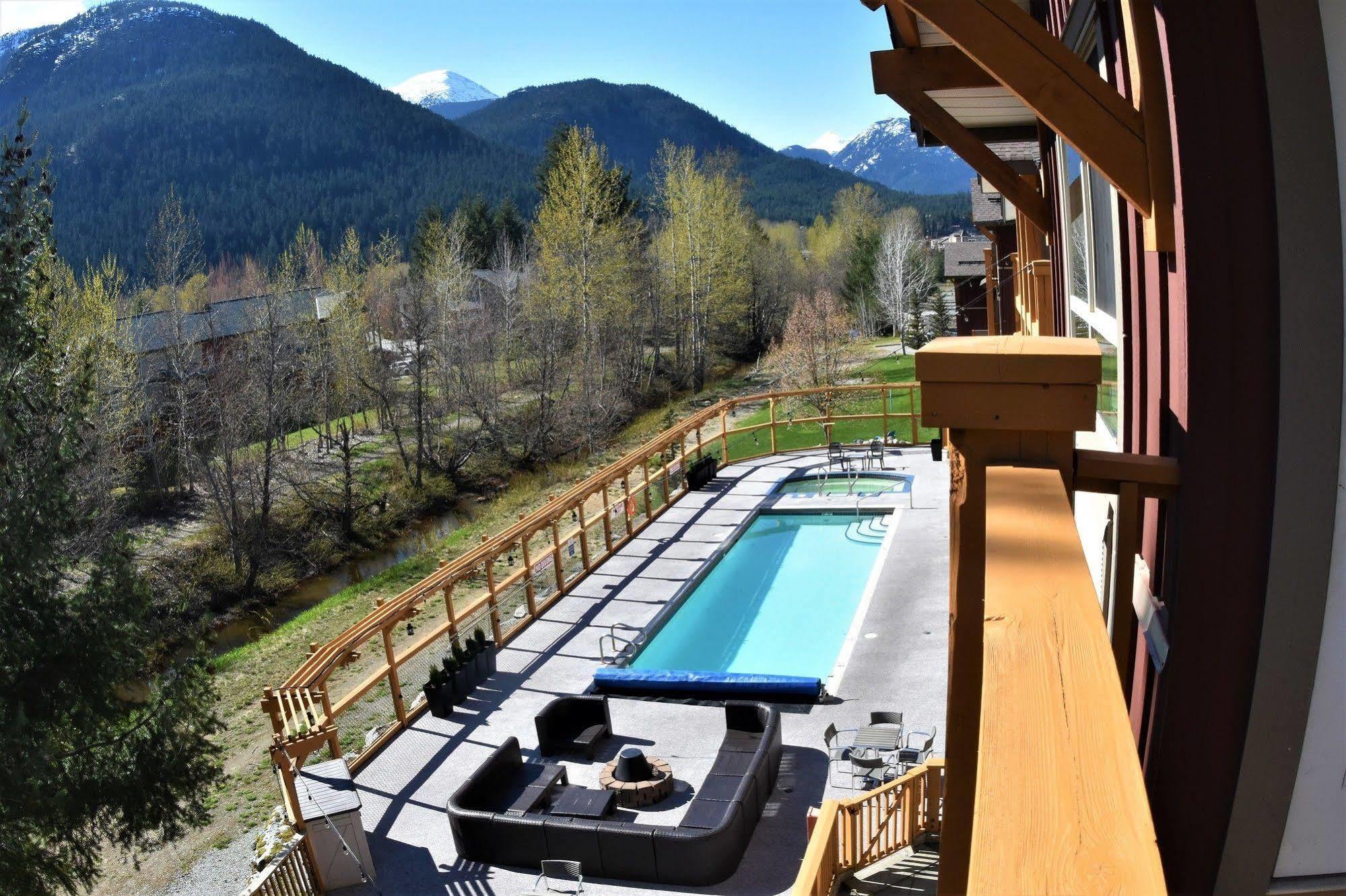 Pemberton Valley Lodge Eksteriør bilde